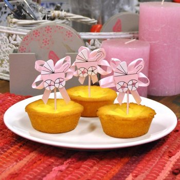 CUPCAKE-PINNER TIL F&Oslash;DSEL - ROSA BARNEVOGN (12 stk.)