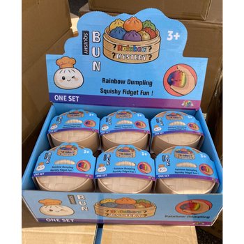 RAGE - RAINBOW Squishy Bun Dumplings STOR (8.5 x 8.5 x 4.8 Cm) - Viral 2026 Fidget Toy (12 stk.)