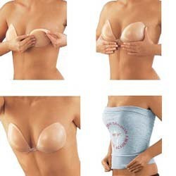 UNBRA CUP Selvklebende BH - B-cup - Hudfarget