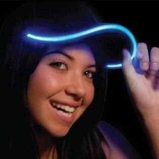 LYSENDE LED-CAPS / PARTY CAPS - FARGE: BLÅ (6 stk.)
