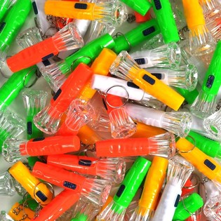 Lommelykt N&oslash;kkelring (100 stk.) - Assortert Miks