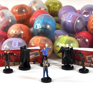 OVERRASKELSESEGG - MIX HARRY POTTER-FIGURER I KAPSLER (100 stk.)