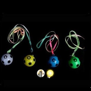 Lysende LED Fotballanheng til Halsen (48 stk.)